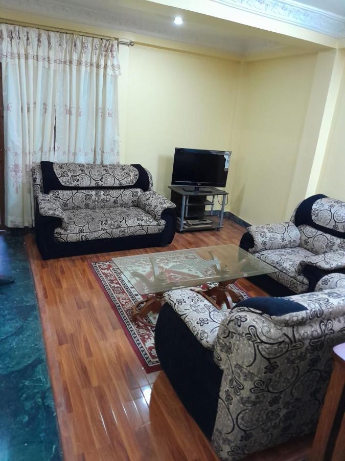 Apartment Rupas Kathmandu Luaran gambar