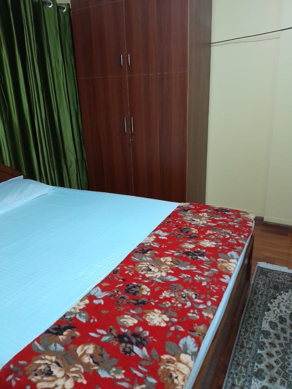 Apartment Rupas Kathmandu Luaran gambar